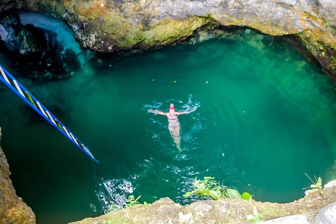 4. Negril Full-Day Guided / Sunset Tours 7miles Beach Blue Hole & Ricks Café - Is $160 per person a good value?