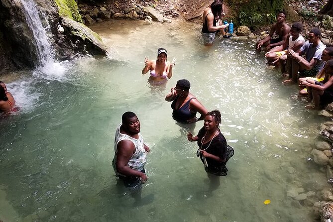 4. Negril Full-Day Guided / Sunset Tours 7miles Beach Blue Hole & Ricks Café - Practical timing and cancellation advice