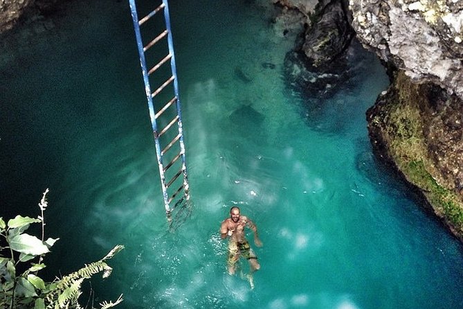 4. Negril Full-Day Guided / Sunset Tours 7miles Beach Blue Hole & Ricks Café - Two hours on Negril’s Seven Mile Beach