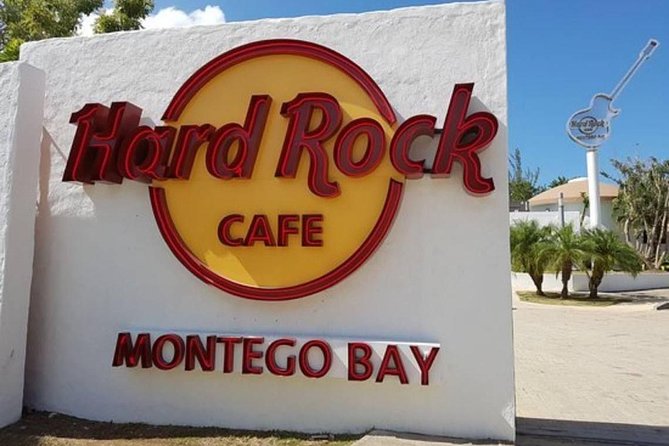 5. Montego Bay Private Highlite Sightseeing, SouvenirShoppingHalfDay Guided Tour - Shopping, souvenirs, and keeping control of your budget