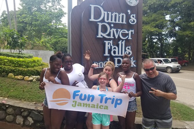 6. Bob Marley 9miles/Dunn's River Private Tour(420 Friendly)final resting place - Climbing Dunn’s River Falls for 90 minutes