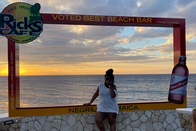 7 Mile Beach and Rick's Cafe Private Tour - From Montego Bay to Negril by private car