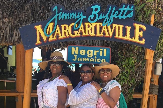 7 Mile Beach and Rick's Cafe Private Tour - Booking details worth checking