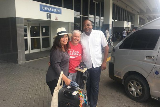 Airport Transfer to catalonia (Round-trip) - The Return Pickup from the Hotel Lobby