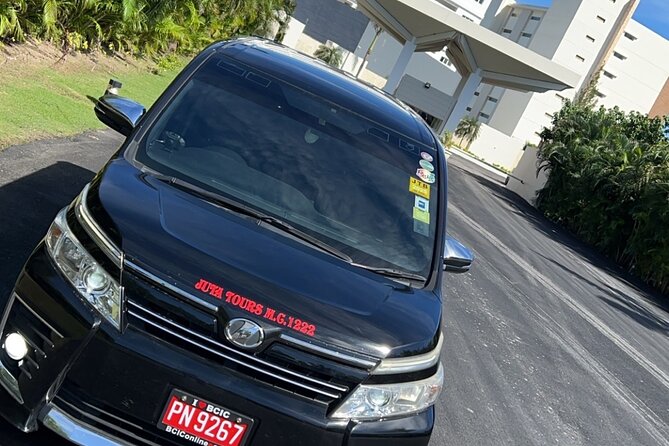 Airport Transfers Private: Montego Bay-hotels,villas & Airbnb - Inside the vehicle: simple comforts that matter