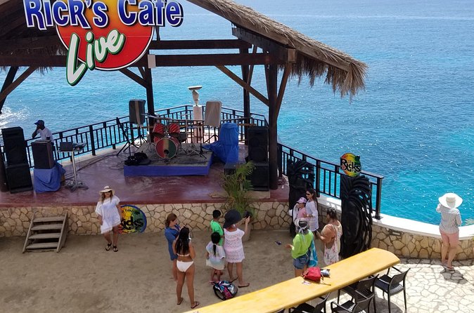 Bamboo River Rafting with Negril Ricks Cafe Visit - What the $165 price really covers