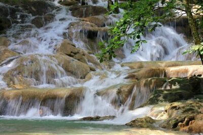 Blue Hole and Dunn’s Falls Tour from Falmouth