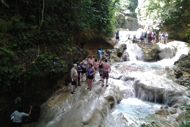 Blue Hole and River Tubing from Montego Bay - What the $141.67 price delivers