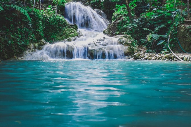 Blue Hole and Secret Falls plus Luminous Lagoon Tour - Timing, weather, and cancellation details