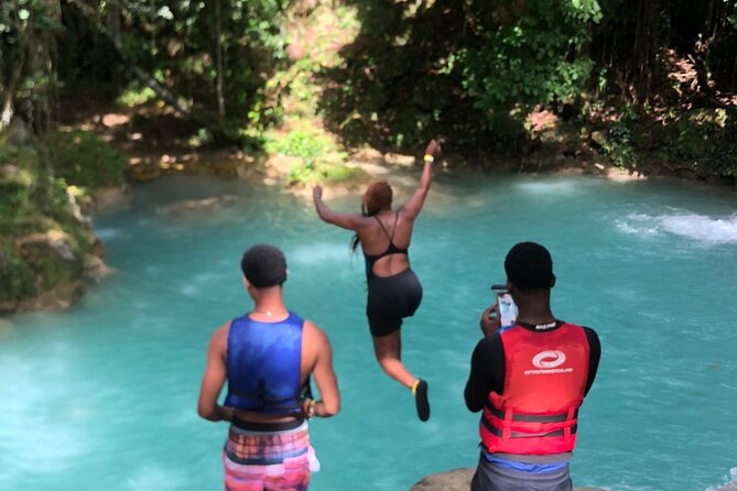 Blue Hole and Sightseeing Tour from Falmouth - A good fit for families with active children