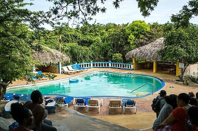 Blue Hole Mineral Spring and Rick's Cafe - The drive from Montego Bay or Falmouth