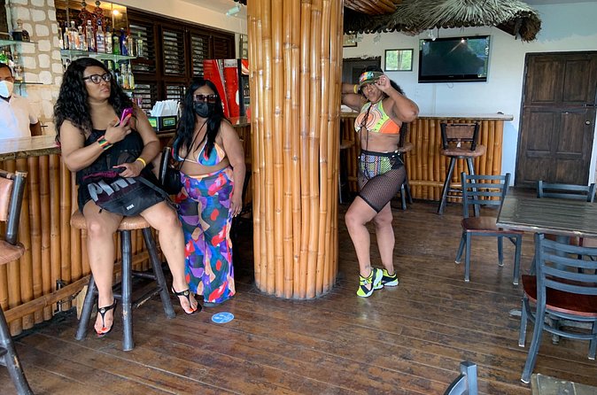 Bob Marley 9 Miles Tour and Dunns River Falls - What the $150 price really covers