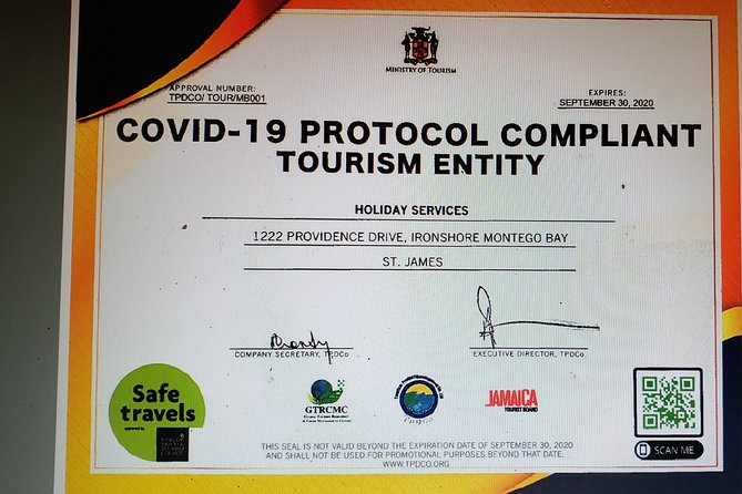 Club Mobay VIP Lounge Access and Round-Trip Airport Transfer - Is $112.67 a good value?