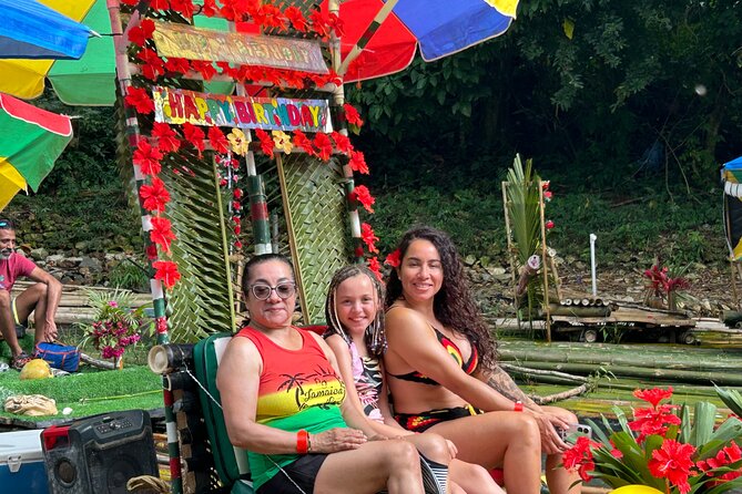 Customized Happy Hour Bamboo Rafting+Limestone Massage + Shopping - The limestone massage adds a local touch