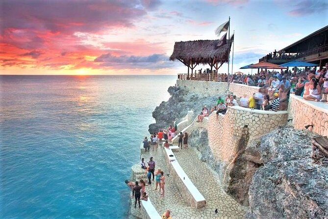 Day-Trip to Rick's Cafe from Montego Bay - Why the sunset is worth the timing