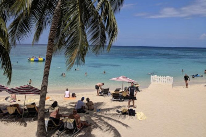 Doctor's Cave Beach, Jimmy Buffett 's Margaritaville and Shopping - Who will enjoy this tour most