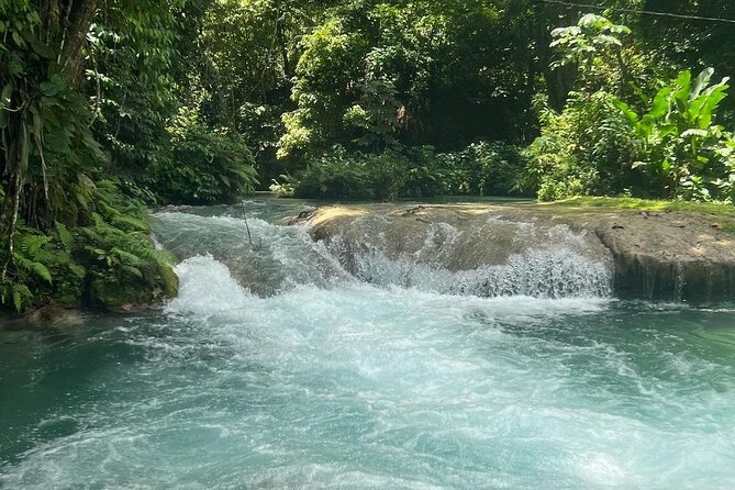 Dunn's River Falls & Blue Hole Tour from Montego Bay - Cruise passengers need extra caution