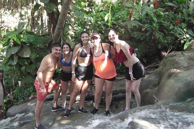 Dunn's River Falls Climb and Beach Include Entry Fee (ᵔᵕᵔ) - Practical advice for a smoother visit
