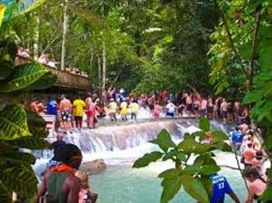 Dunn's River Falls Day Tour - Lunch by the beach is an optional pleasure, not a package inclusion