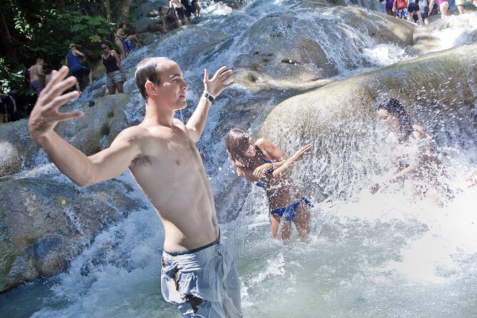 Dunn's River Falls & Luminous Lagoon Guided Tour from Montego Bay - Who will get the most from this tour