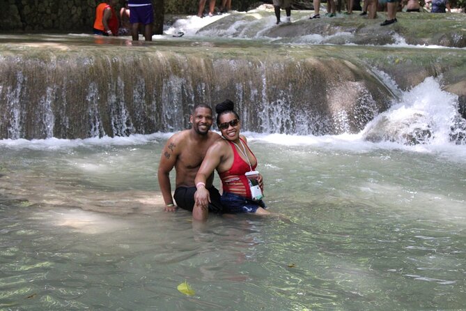 Dunns River Falls Half Day Private Tour Including Entry Fee. - Timing this with a cruise or family day
