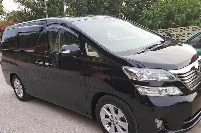 Excellence Oyster Bay Private Transfer - Who will get the most from this transfer