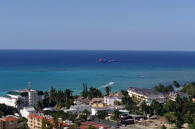EXCLUSIVE AIRPORT / CRUISE PORT TRANSFER 1-4 Pax - Booking timing and cancellation
