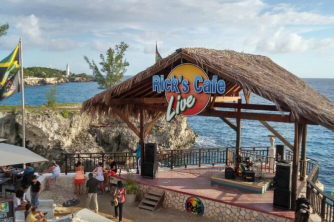 Experience Negril Seven Mile Beach & Jamaica's Famous Ricks Café - The cliffs and sunset at Rick’s Cafe
