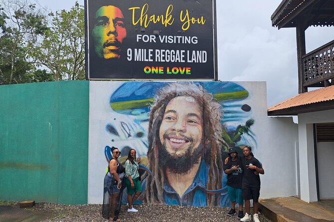 Feel the Giant Vibe Experience the ultimate getaway Lethe Jamaica - David the Giant is central to the experience