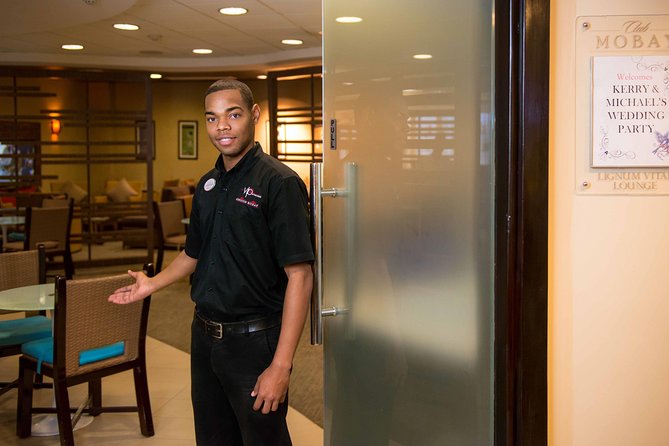 First Class Lounge, Fast Track & Round Trip Private Airport Transport Package - Your arrival at Club Mobay