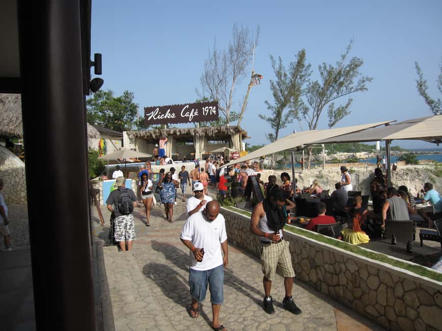 From Montego Bay: Negril Day Trip and Rick's Café Sunset - Rick’s Café and the Negril West End
