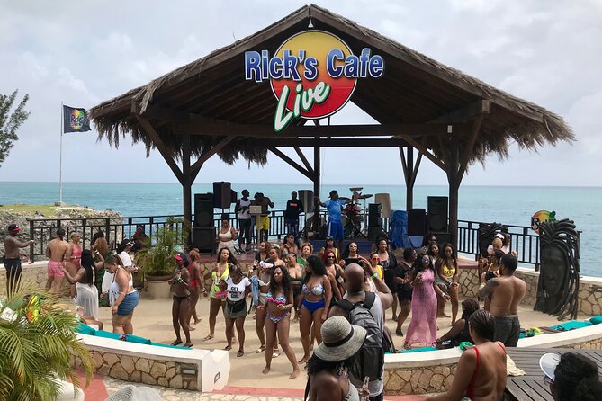 Full Beach Day Negril Beach & Rick Cafe - Why this Montego Bay to Negril day works