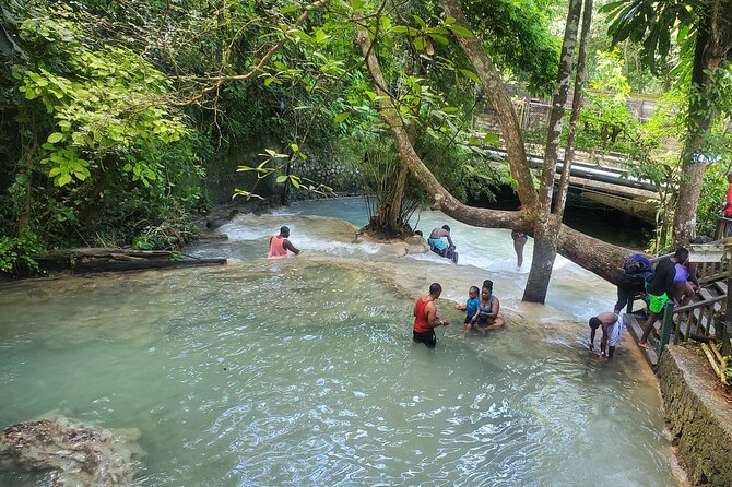 Full-Day Guided Tour to Dunns River Falls & shopping with lunch - Shopping and lunch, useful extras with limits