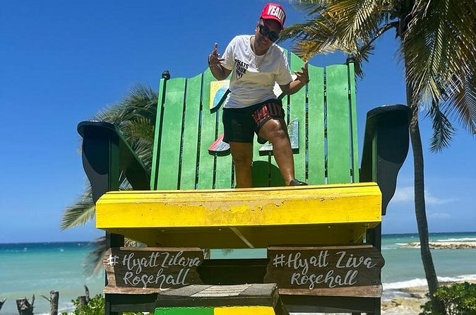 Full Day Tour of Negril Beach: Margaritaville & Rick's Cafe Live - Seven Mile Beach and the calm side of Negril
