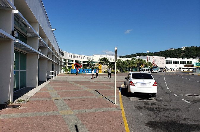 Grand Bahia / Luxury Bahia Principe Private Airport Transfer - The one-hour ride and what it does not include