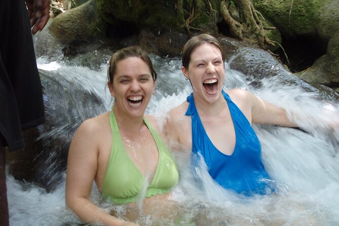 Green Grotto Caves and Dunn's River Falls Guided Tour with Admission - The drive is part of the Jamaican experience