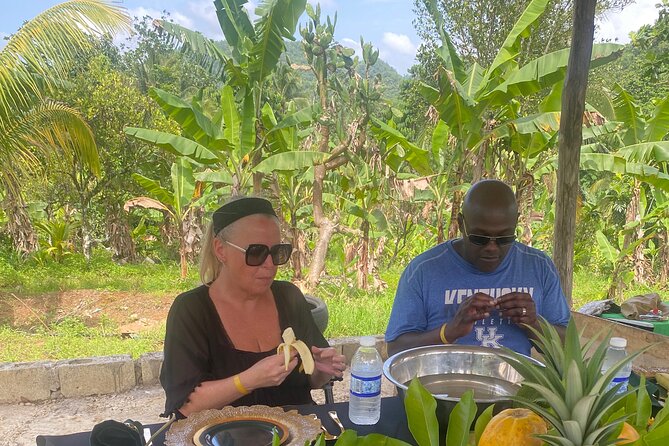 Jamaica Farm Private Dispensary Tour Montego Bay - Farm table lunch and fruit tasting