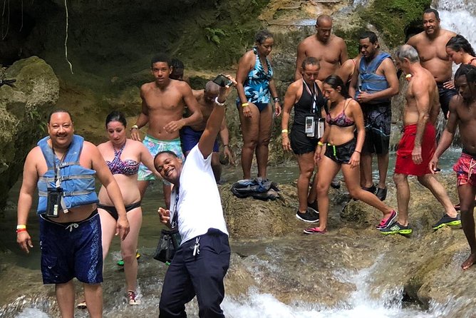 Jamaica Martha Brae River Rafting/Dunn’s River Falls Private Tour - The one-hour ride to Dunn’s River Falls