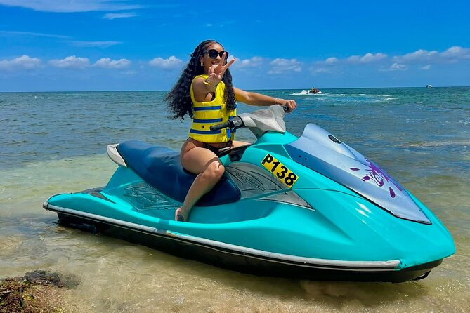 Jet Ski in Montego Bay - Safety briefing, life jacket, and the first minutes