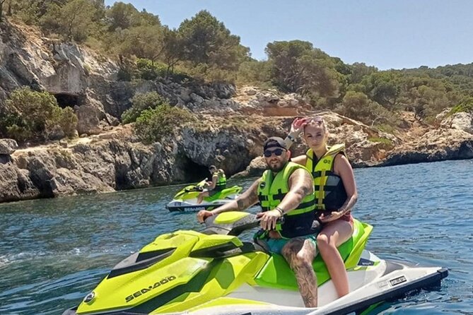 Jet Ski/ Parasailig Water Activity in Montego Bay Jamaica. - What happens before you reach the water