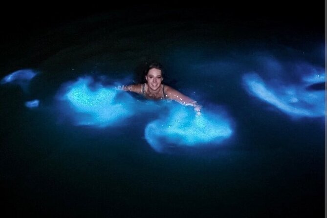 Luminous lagoon Night Tour Montego Bay - Why Luminous Lagoon is different after dark
