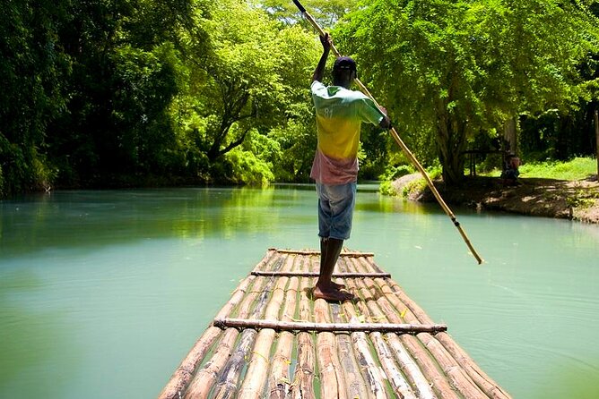 Martha Brae Private Rafting Experience from Montego Bay - Meeting the local captain and boarding the 30-foot raft