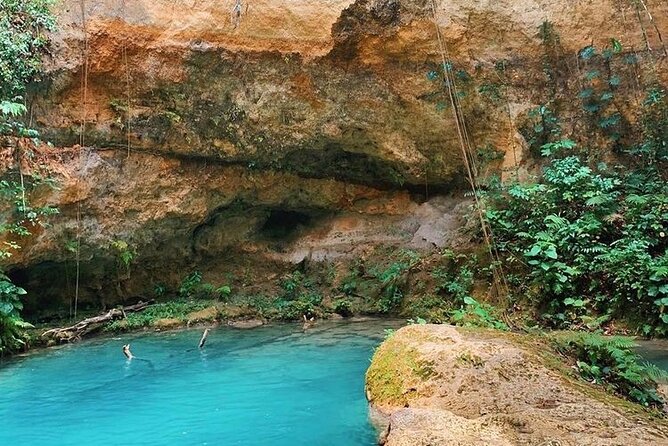 Martha brea rafting and blue hole “COMBO TOUR”from montegobay - Scotchies and Jamaica’s most famous barbecue style