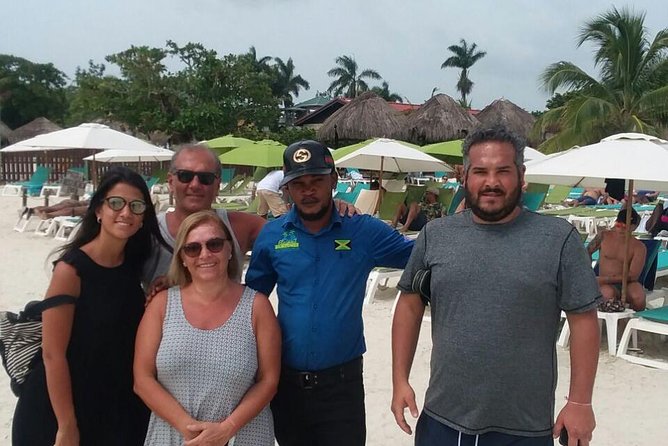MBJ Transfer - Negril Hotels - Local drivers who make the ride more useful