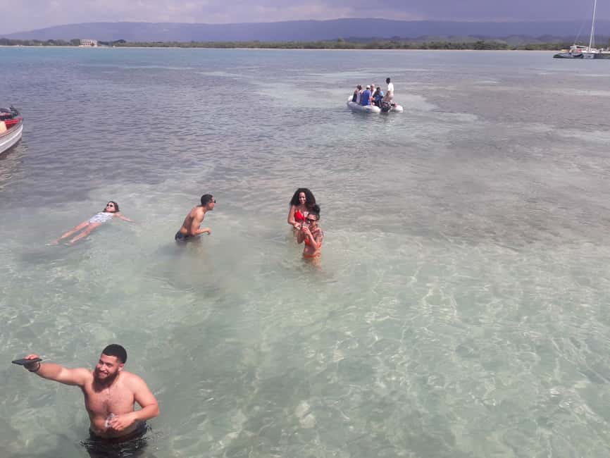 Montego Bay: 8-Hour Appleton & Pelican Bar Return Transfer - Who should book this day trip