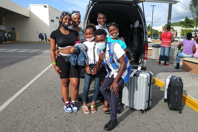 Montego Bay Airport Transfer to and from Hotels in Montego Bay. - Why a private car is useful for a short Montego Bay ride