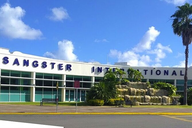 Montego Bay Airport Transfers to Hotels in Falmouth/ Trelawny - Who should book this service