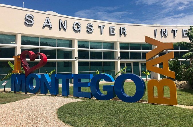 Montego Bay Airport Transportation - Timing, meeting points, and practical planning