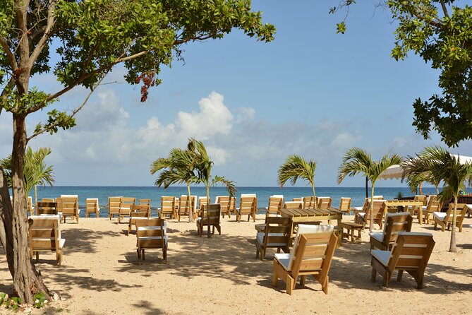 Montego Bay: Bamboo Beach Club with Lunch and Cocktails - What the $69 price really covers