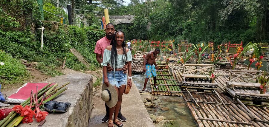 Montego Bay: Bamboo Raft Cruise on the Great River - The Great River versus Martha Brae